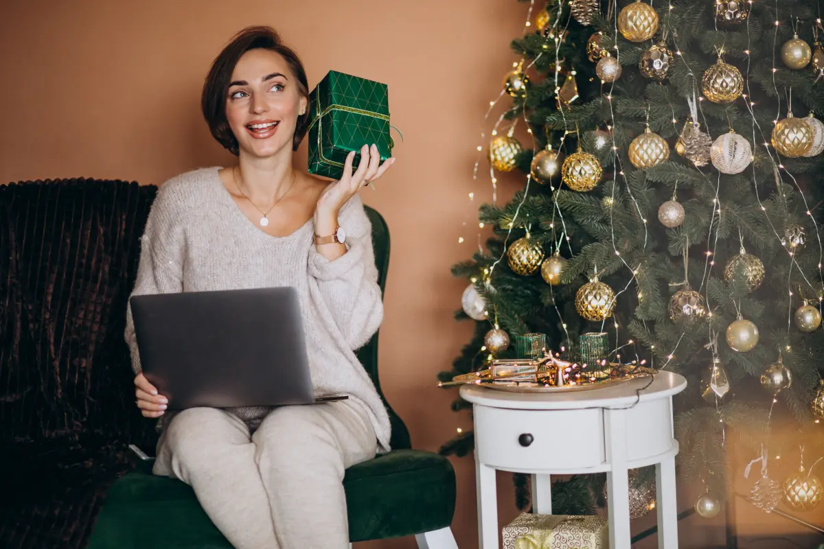 How Remote Teams Stay Productive During the Christmas Season